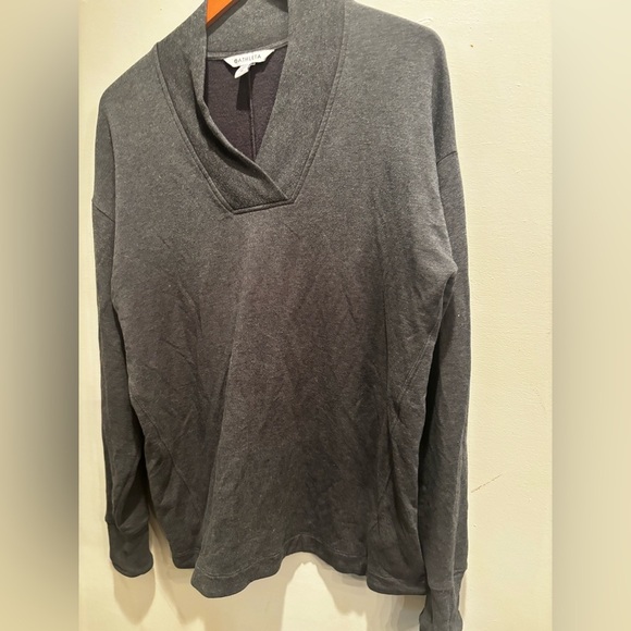 Athleta Charcoal Gray Sweatshirt medium cozy neutral basic fall minimalist - Picture 7 of 12